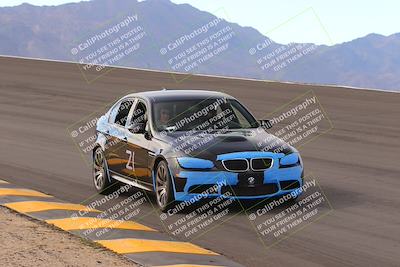 media/Jan-08-2023-SCCA SD (Sun) [[8f6a5b9391]]/Novice Group/Session 1 (Bowl)/